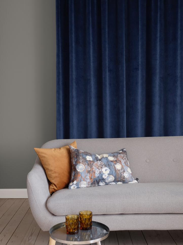 Blå velour gardiner Blå velour gardiner